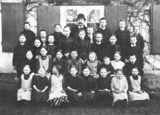 Buddinge Skole omkring 1895